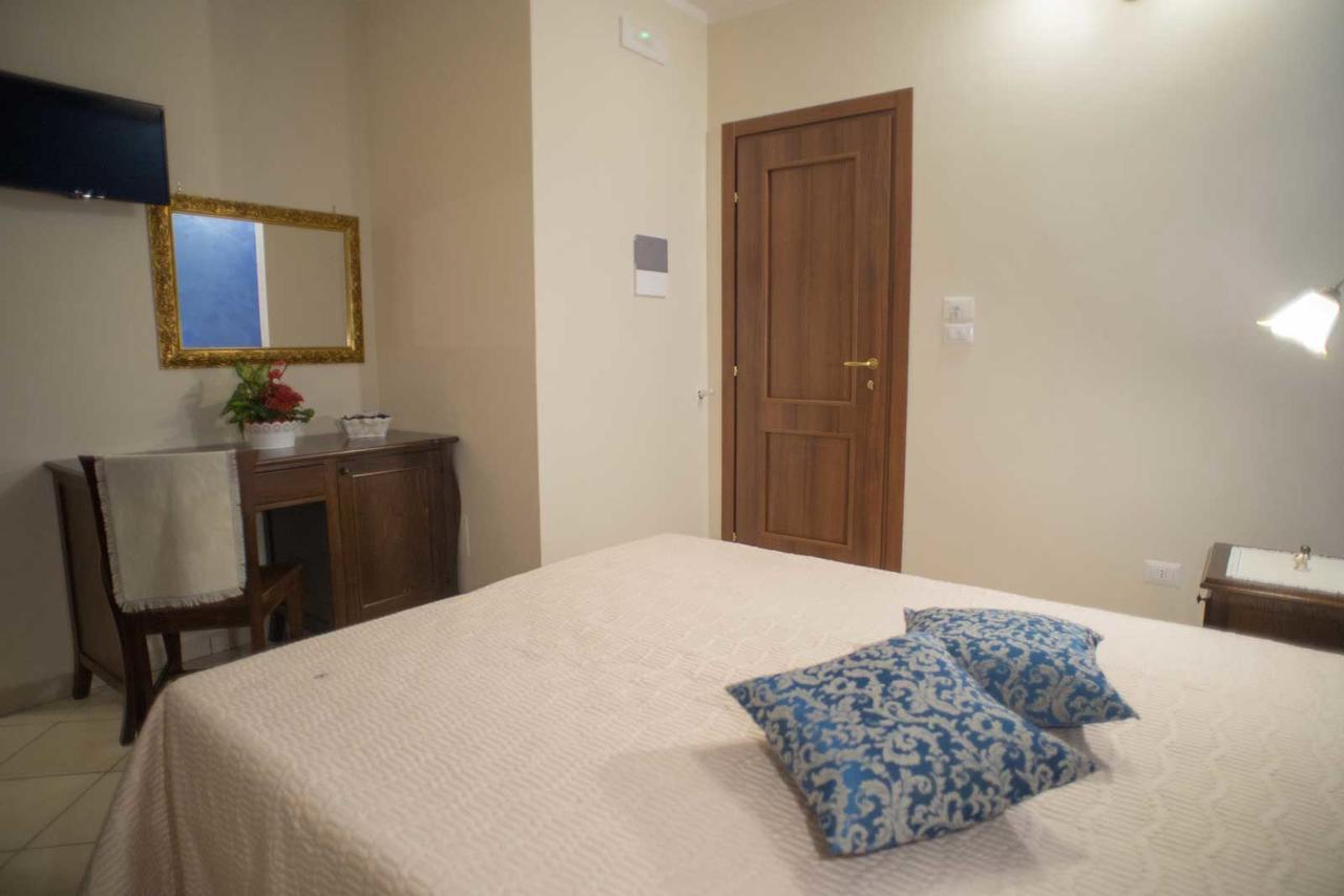 B&B Le Due Gioie Тавиано Екстериор снимка