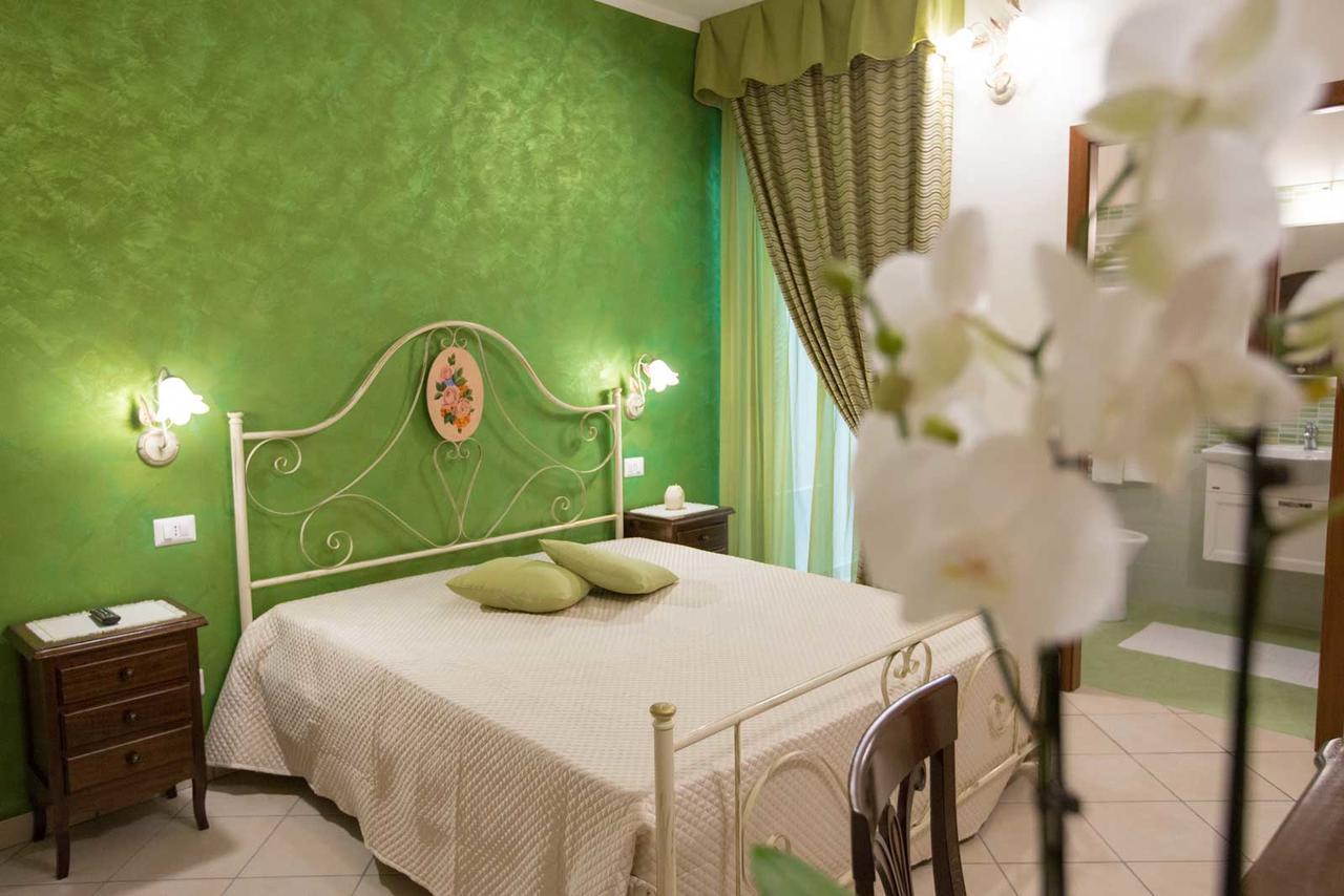 B&B Le Due Gioie Тавиано Екстериор снимка