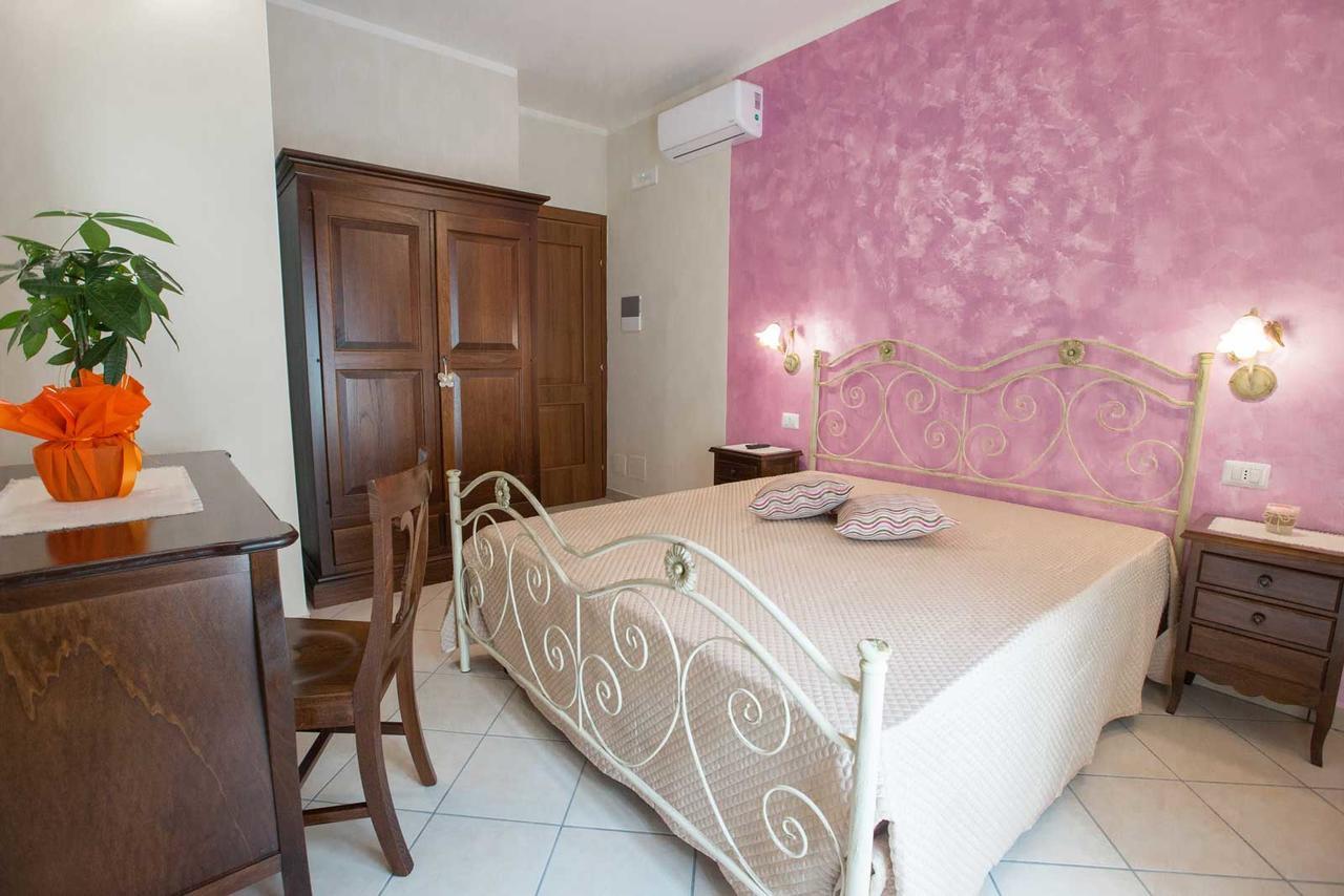 B&B Le Due Gioie Тавиано Екстериор снимка