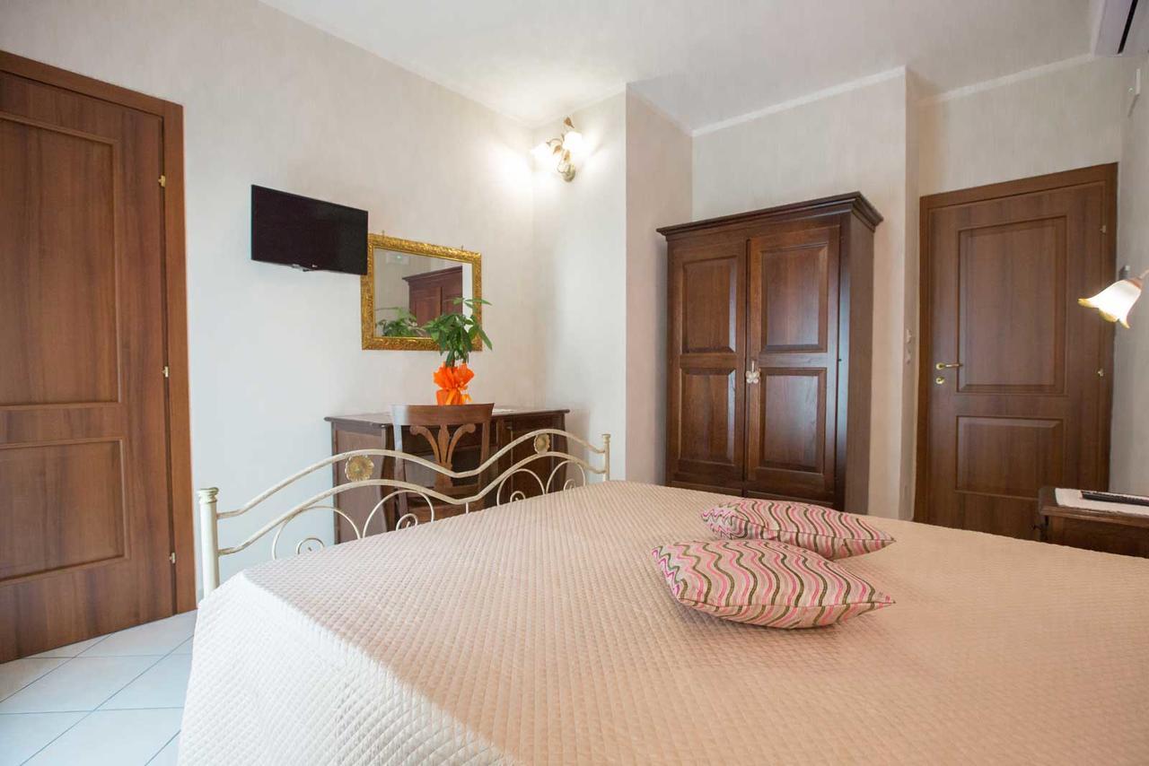 B&B Le Due Gioie Тавиано Екстериор снимка