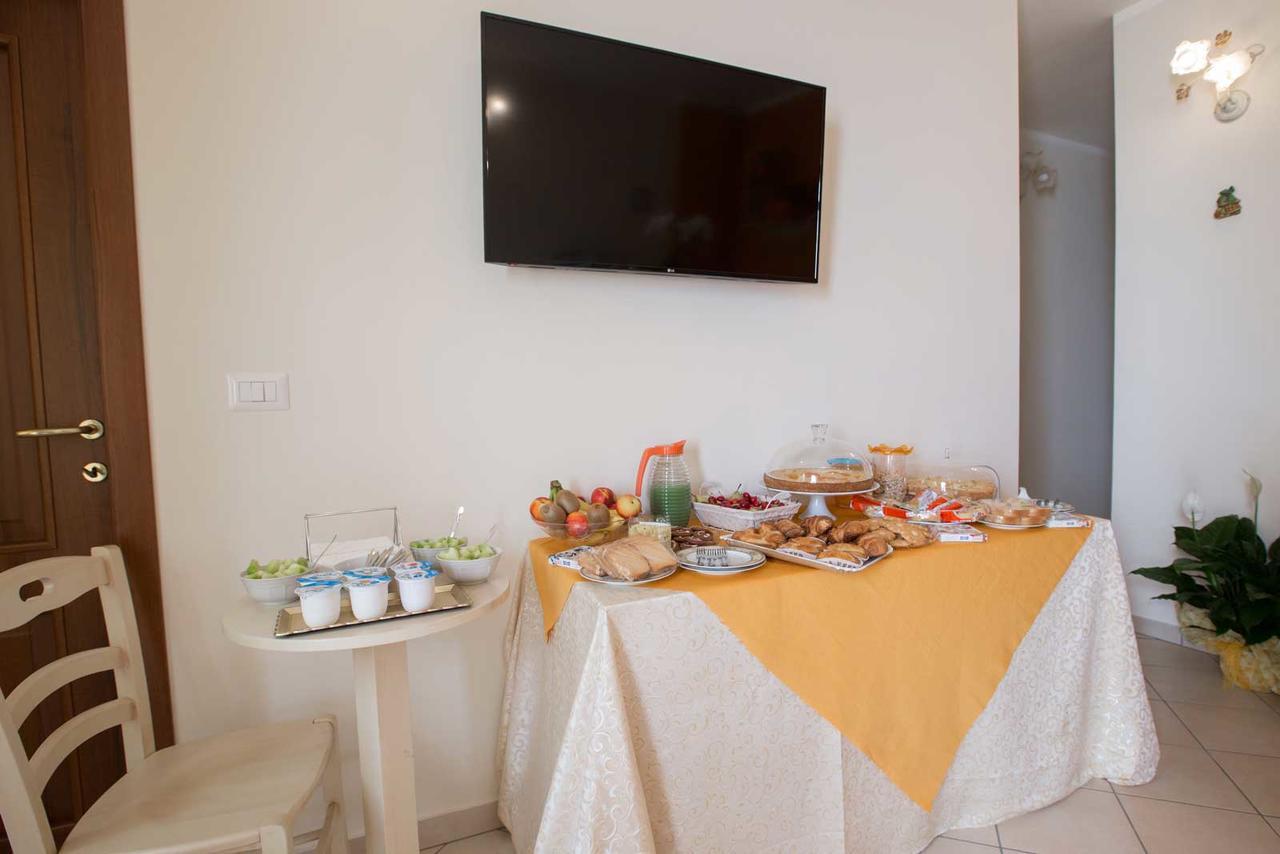 B&B Le Due Gioie Тавиано Екстериор снимка